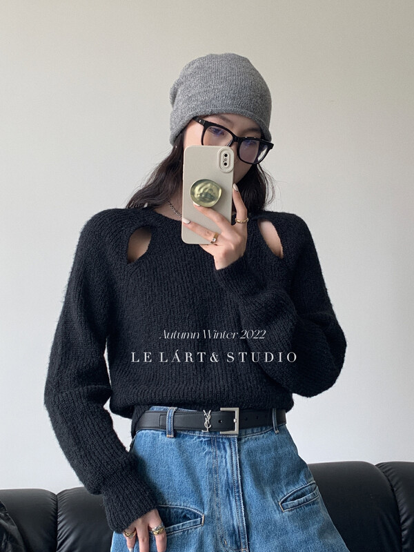【LE LART】French design sweet and spicy style off-the-shoulder loose pullover sweater warm sweater XZ342# JHY