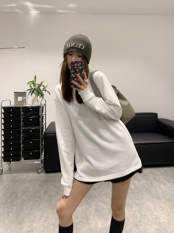 Original price 88.99! 【VANESSA】Simple solid color versatile long-sleeved T-shirt 3333# OZQ