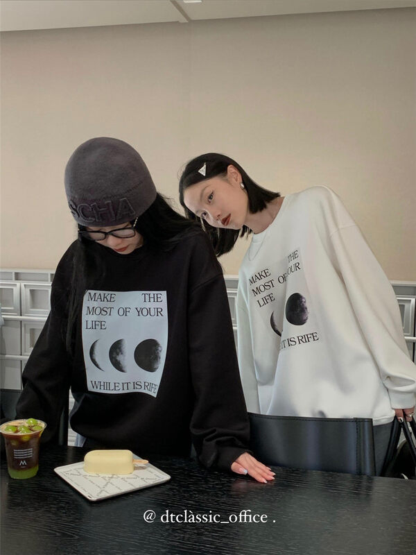 【DT CLASSIC】Round Neck Moon Print Long Sleeve Sweater D5163-L1# JHY