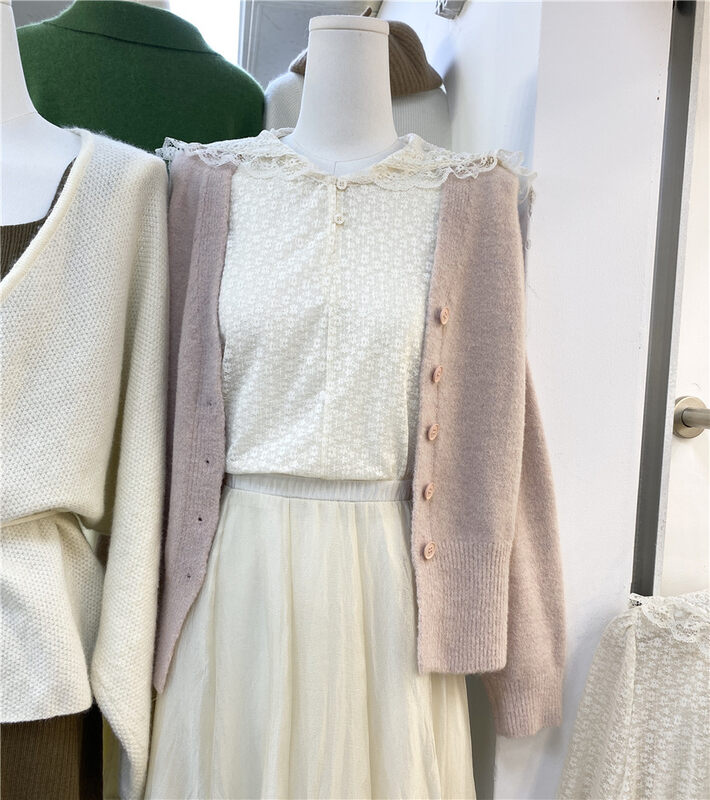 New in autumn! [WANWAN] V-neck breasted solid color warm sweater 22627# HBX