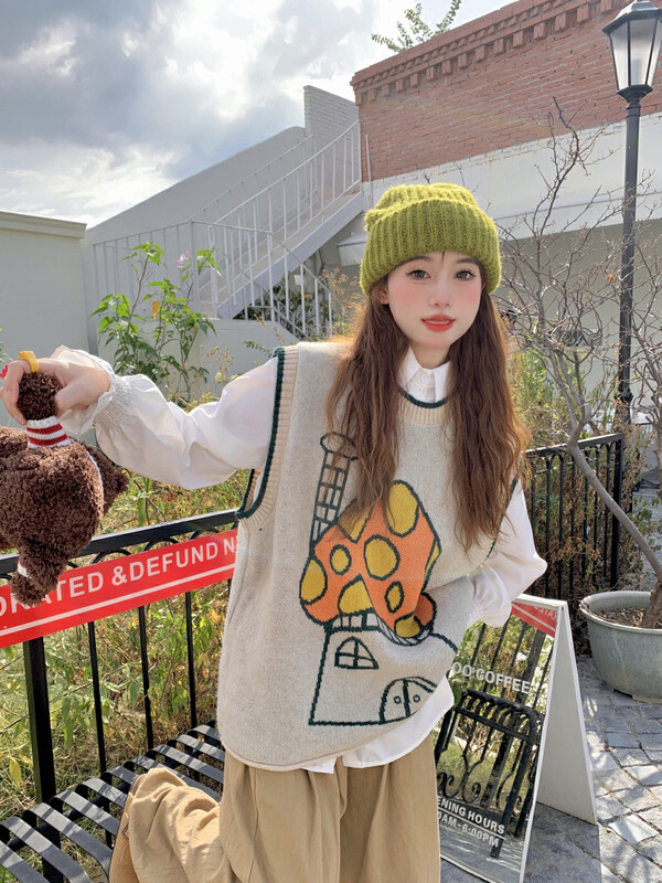 [Timely rain] Korean style ins retro design mushroom loose all-match knitted vest (single vest) 47559# WPL