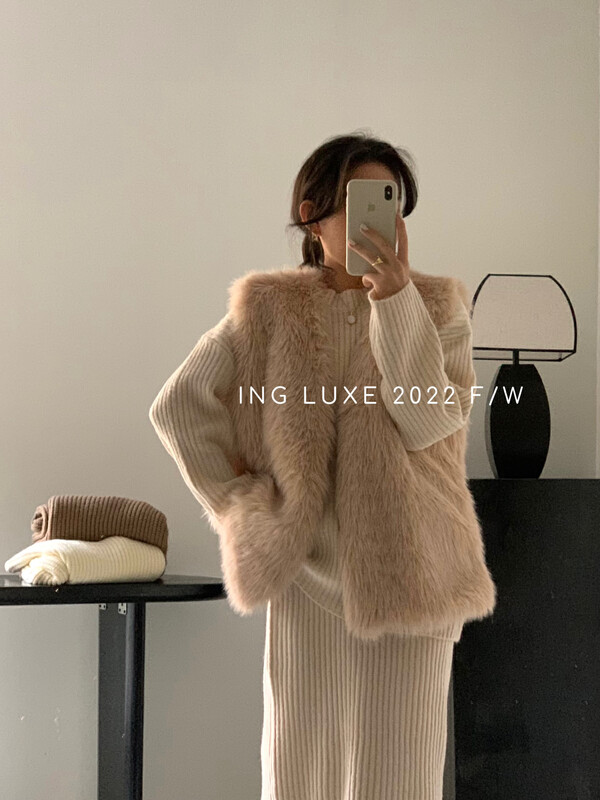 [ING] Sweet and lazy style round neck fur all-in-one fur vest coat 8288