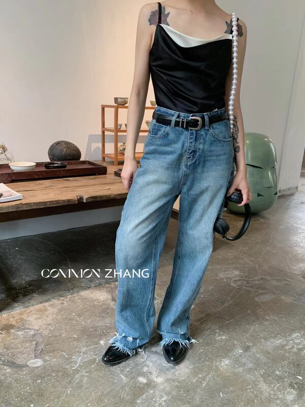 【CZ ZHANG】Korean straight hem design jeans 72008