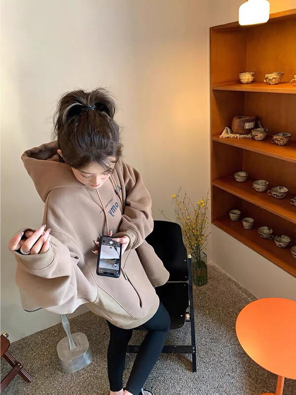 【KIKI STUDIO】Korean style thickened warm hooded sweater 7073# HJY