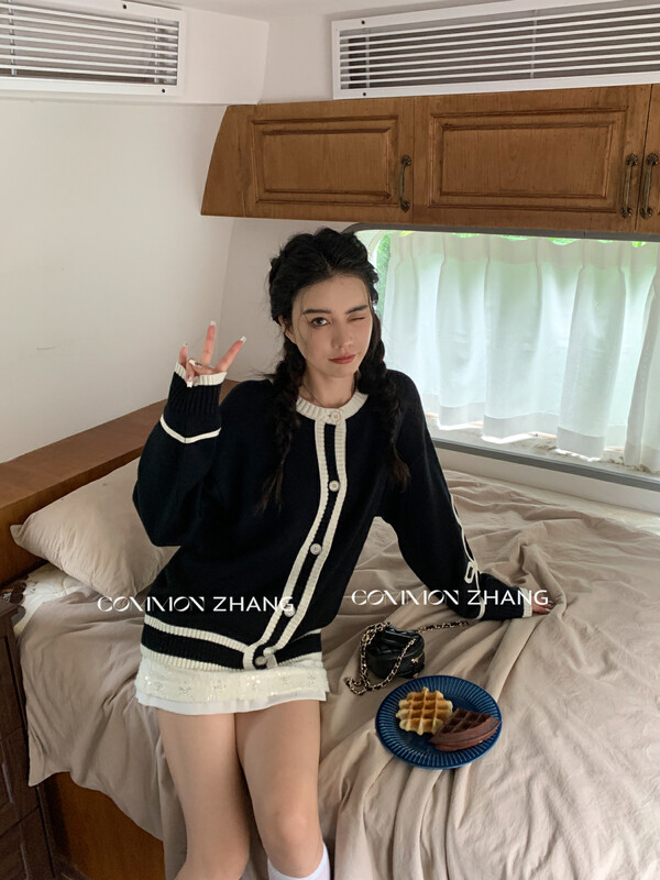 【CZ ZHANG】Big brand simple contrast color embroidery loose and thin warm sweater 92008# JHY