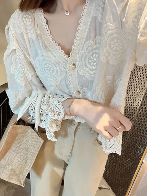 New in autumn! [WANWAN] V-neck embroidered hollow design shirt 906# HBX