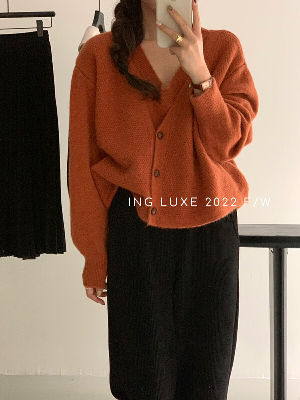 【ING】Korean version of simple V-neck vest cardigan fake two-piece suit w3885# FHX