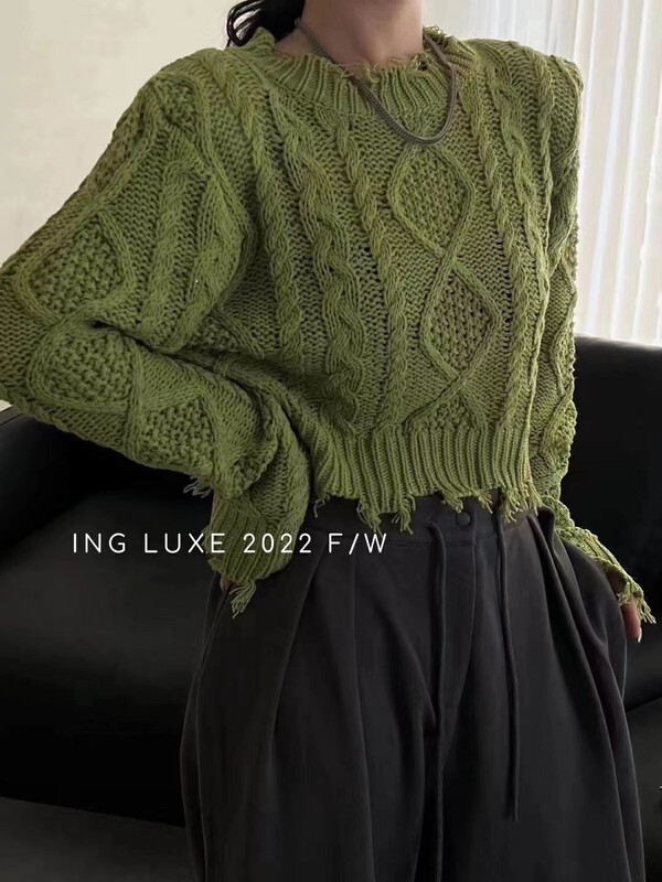 【ING】Retro Twist Short Sweater Sweater w3911