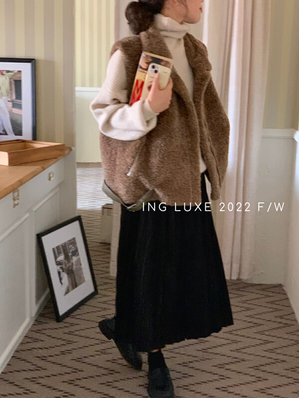 【ING】Korean style design lamb fur coat and fur vest vest 8269