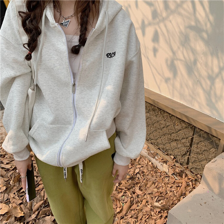 New in winter! [Timely rain] Korean style ins lazy design embroidered letter hooded sweater 74178# WPL