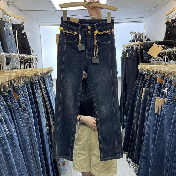 Autumn is new! [OKD] Korean version of the fashion straight slim fit jeans (with chain) 52829# GY