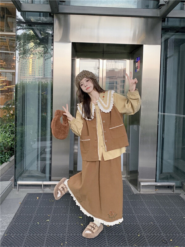 New in winter! [Timely rain] Korean style ins retro sweet loose vest (only vest) 17024# WPL