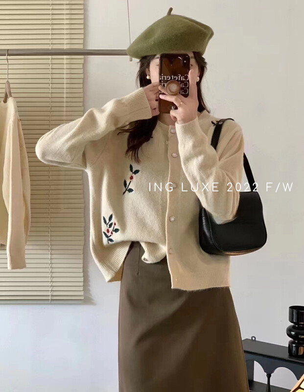 【ING】Korean style embroidered flower wool knitted sweater w3935