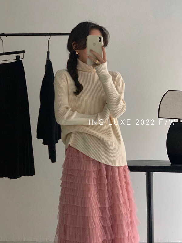 [ING] High-neck solid color simple bottoming shirt w3858