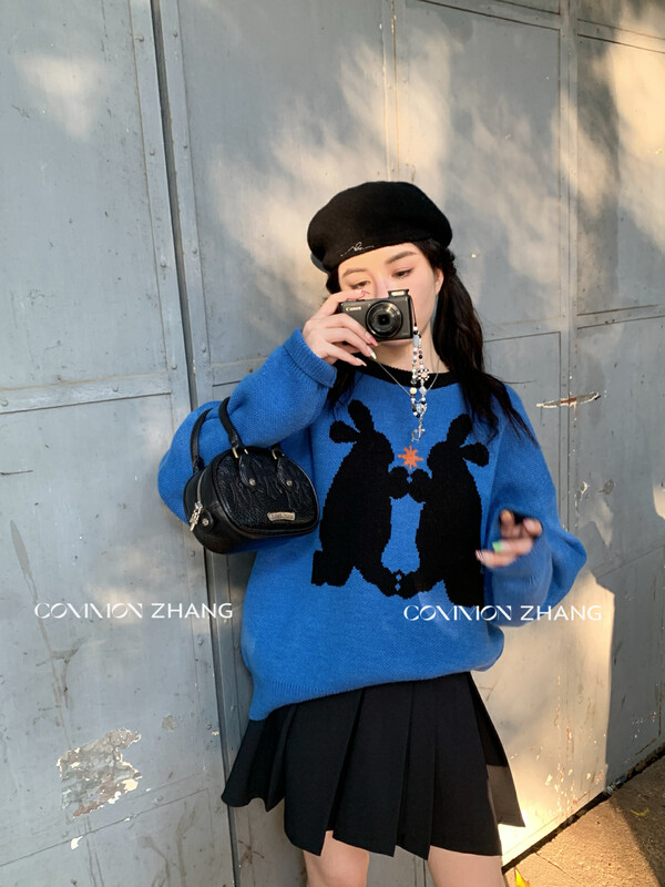 【CZ ZHANG】Fashionable Cartoon Pattern Pullover Loose Casual Lazy Warm Sweater 92089# JHY