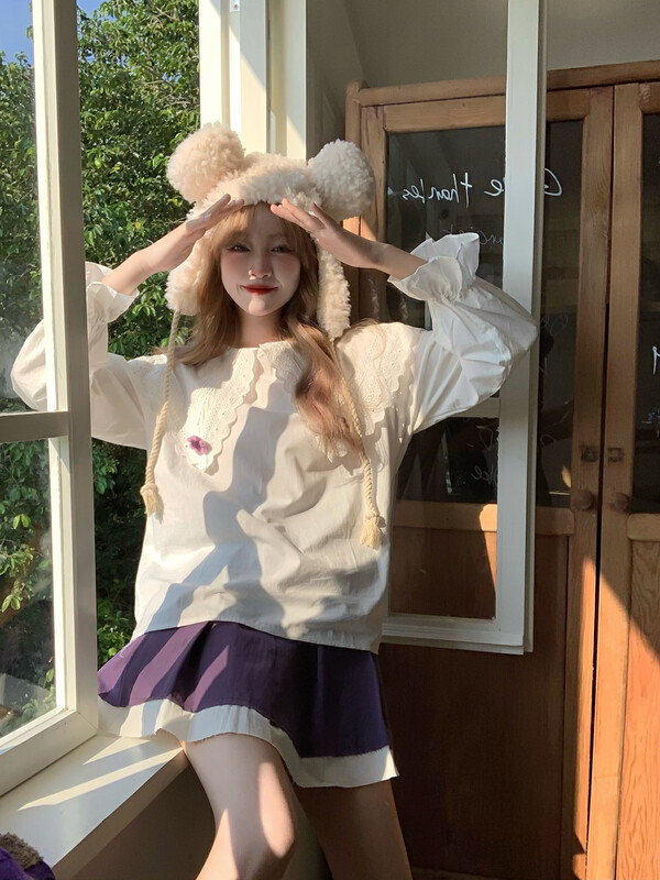 [Timely rain] Korean style ins sweet and age-reducing design flower lace large lapel shirt (flowers cannot be removed) 74228# WPL