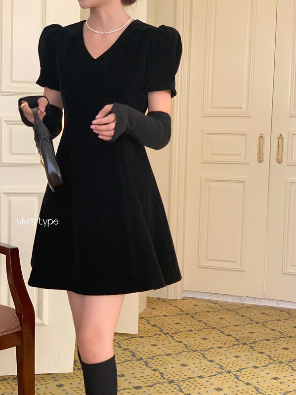 New in autumn!【VIVIS TYPE】French velvet slim dress (with sleeves) 9712# HJY