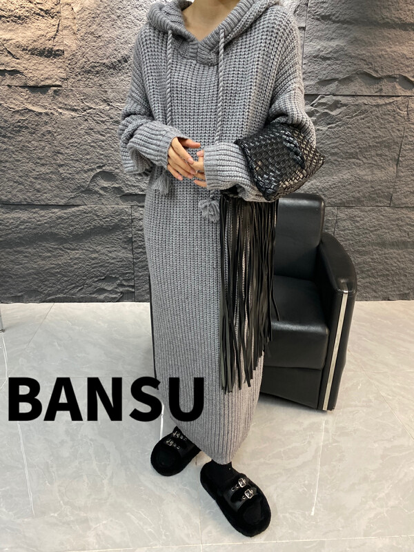 [Semi-Plain] Hooded Long Lazy Wind Warm Sweater 8938# ZJY