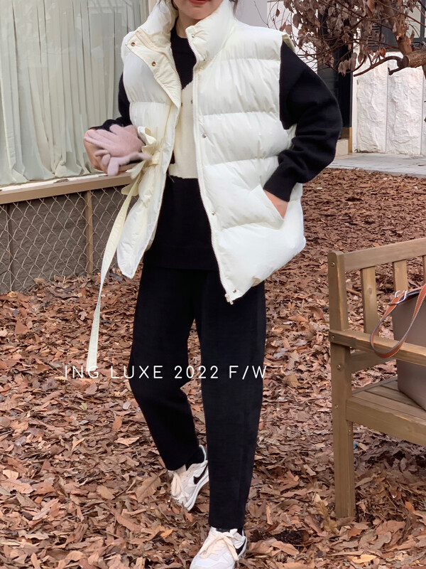 [ING] Korean version of the simple side strap design down cotton vest 8281