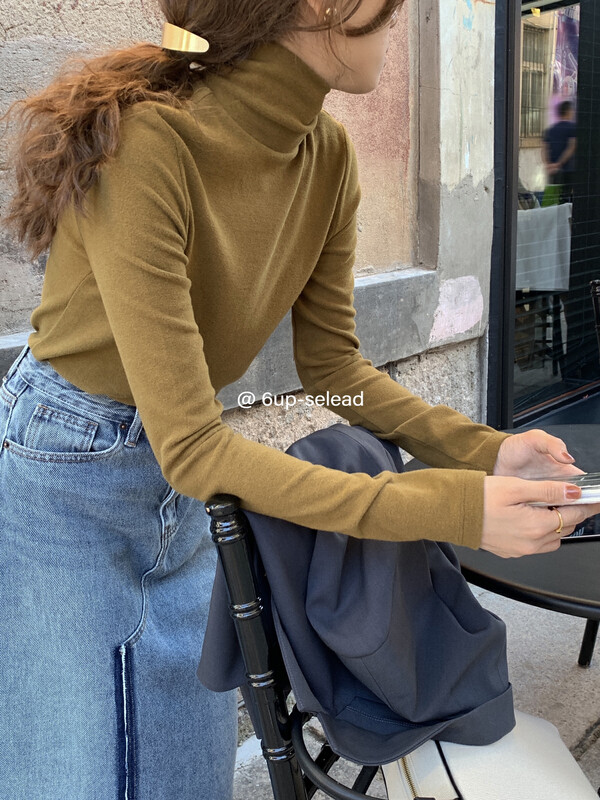 【6-UP】Korean style simple and versatile turtleneck brushed bottoming shirt 69260# CQW