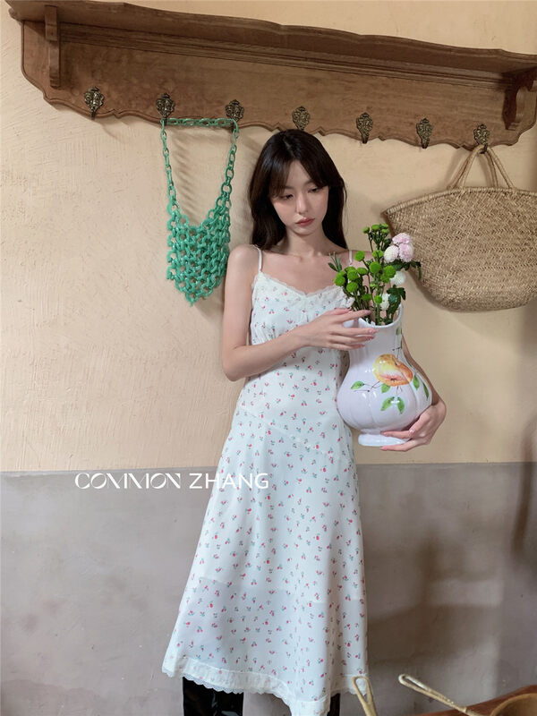 【CZ ZHANG】Korean Fresh Floral Sling Lace Dress 82009