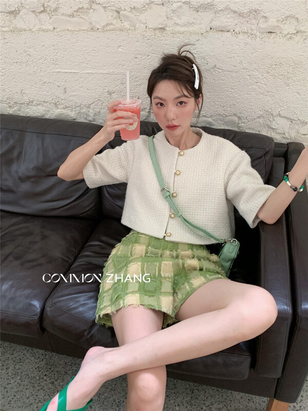 [CZ ZHANG] Checkerboard Contrast Color Flash Design Raw Edge Casual Shorts 82071