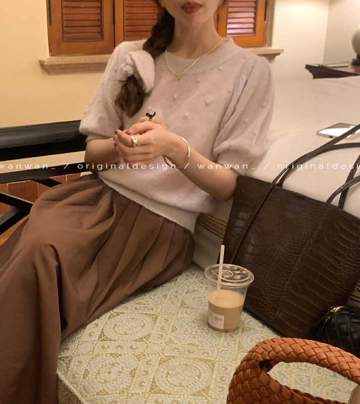 New in early autumn! [WANWAN] Simple temperament round neck warm sweater (with hair ring) 7711# HBX