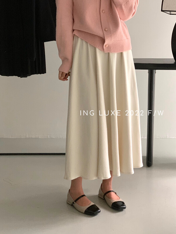 【ING】High waist solid color A-line knitted skirt 8219