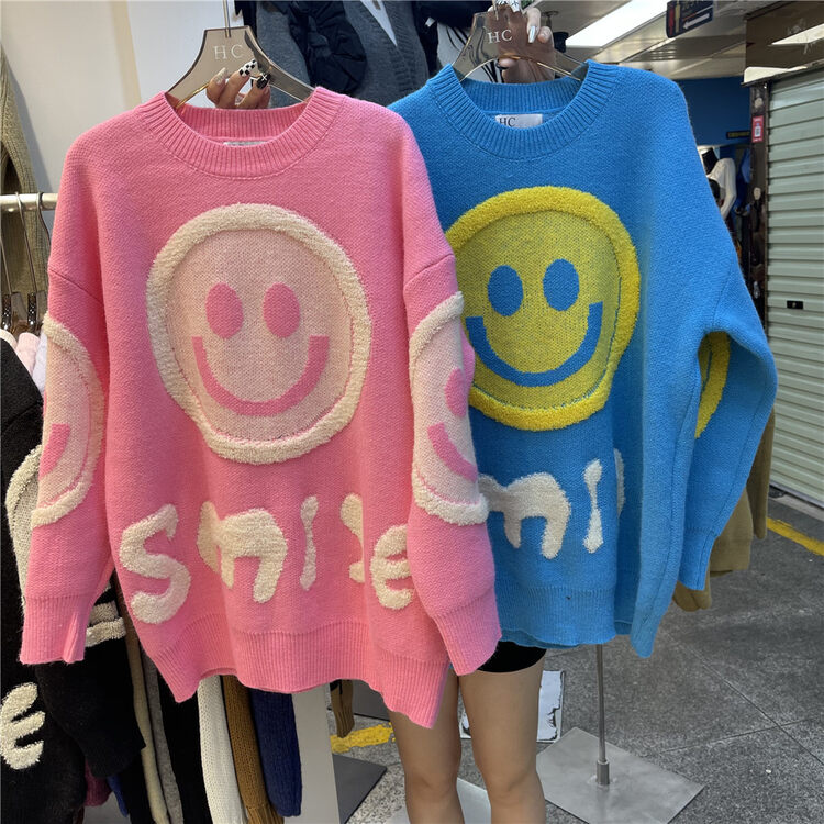 Autumn models are new! [Korean C home] Contrast color flocking big smiley round neck warm sweater 0699# PCZ