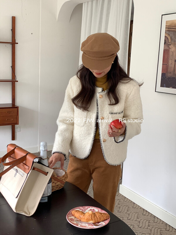 【RS 】French-style ladies Xiaoxiangfeng warm down jacket with contrast color edge (including 60% wool, 90% white duck down) LL0261# FHX
