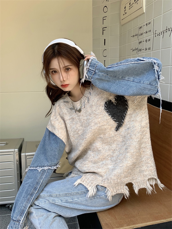 【Y.JIA】Design stitching denim tattered knitted sweater 723