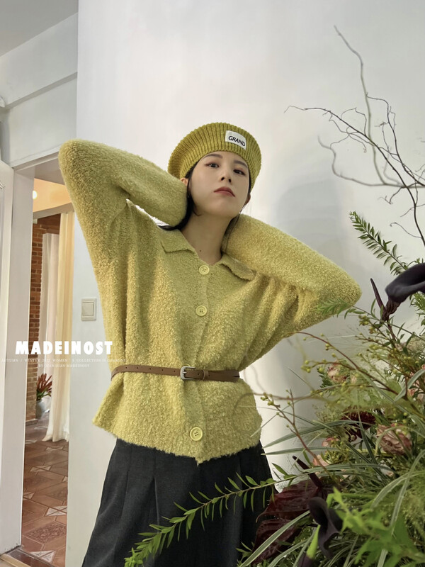[Osha MADEINOST] Winter new retro loop wool zipper sweater (with belt) cardigan with 10 wool S7095