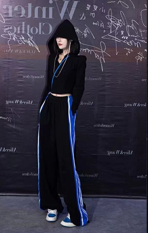 New in autumn! [ARE STUDIO] Design hooded long-sleeved T-shirt + high-waist color-blocking casual pants suit 92166# OZQ