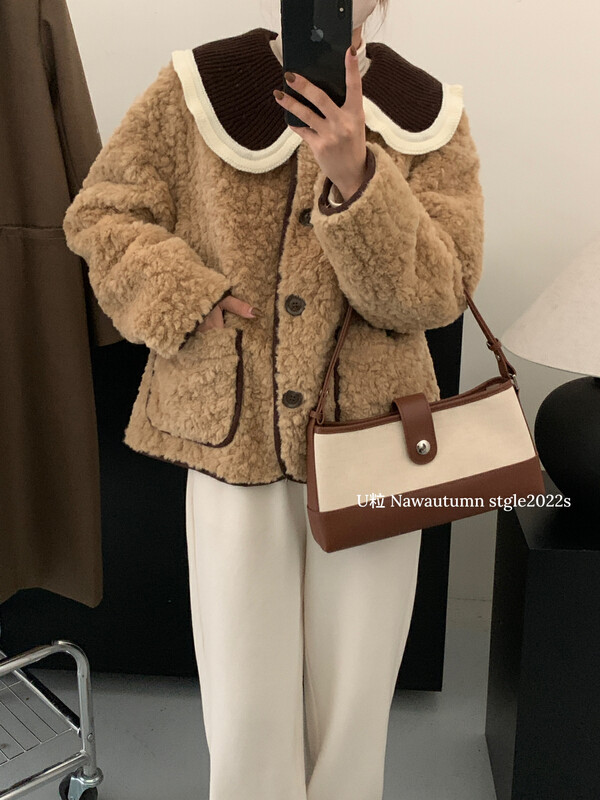 [U grain] College style sweet plush warm short jacket with detachable collar 1137
