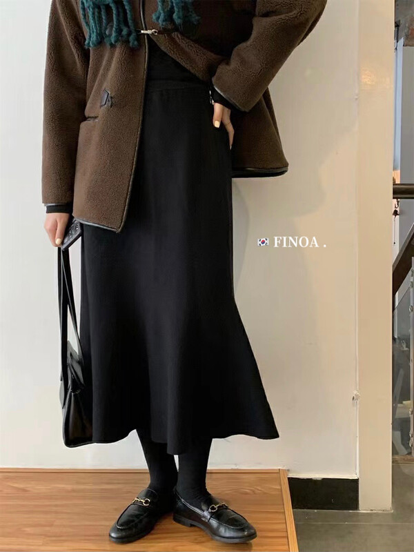 【FINOA】Korean Style Feminine Package Hip Solid Color Slim Fit Fishtail Skirt 10877