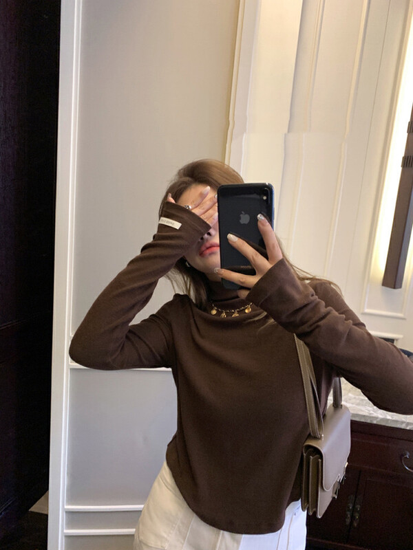 [Y.JIA Yijia] Simple temperament all-match high-necked long-sleeved labeling bottoming shirt YS1-2363