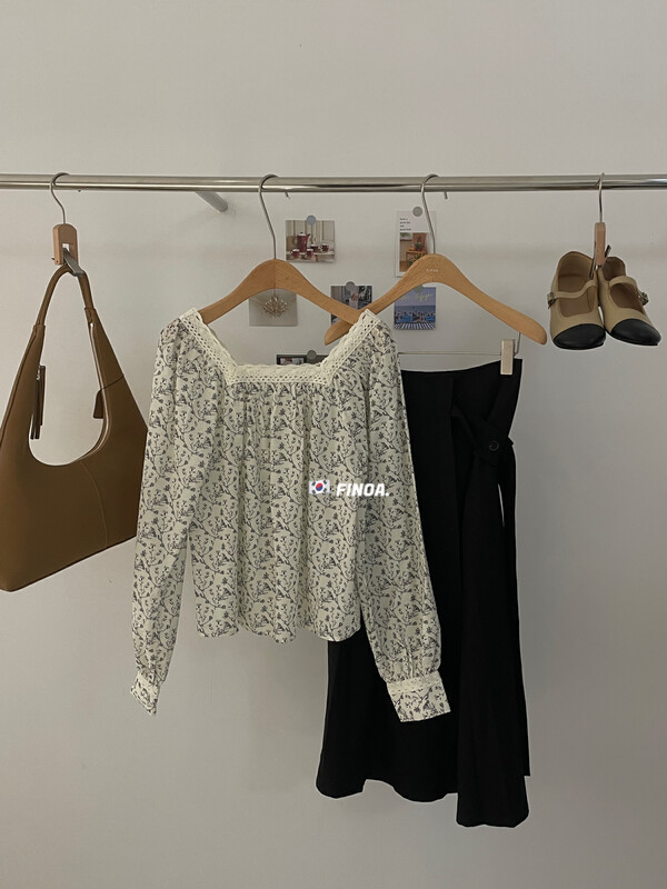 Original price 134.10! [FINOA] Temperament and feminine square collar floral loose and thin shirt 10760# JHY