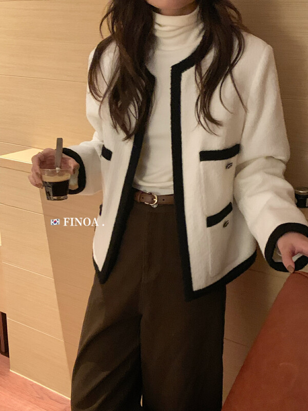 [FINOA] Simple big-name color matching cardigan small fragrance suit short jacket 10852