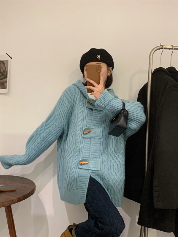 [Y.JIA Ijia] Korean version of the loose hooded horn buckle design sense knitted cardigan jacket sweater YS1-703