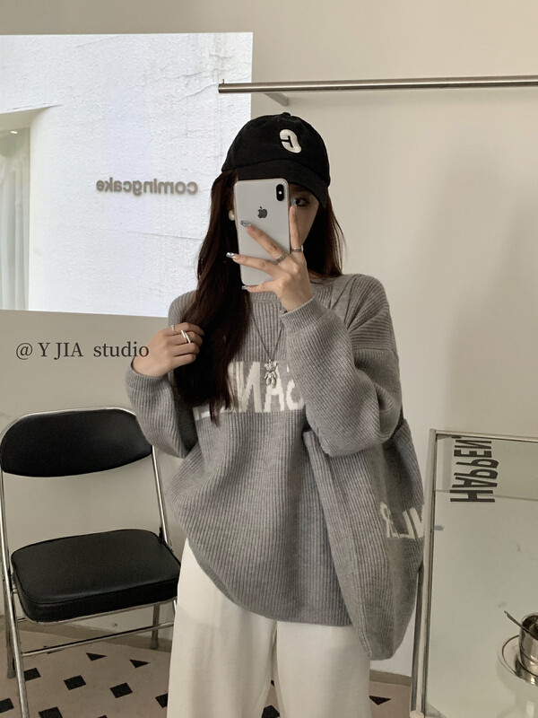 [Y.JIA] Loose letter candy-colored wool sweater (with knitted bag) YS1-660