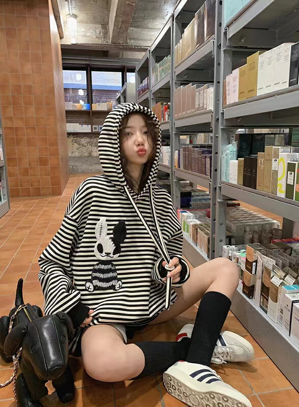New in winter!【ARE STUDIO】Designed hooded striped loose fleece sweater 92293# OZQ