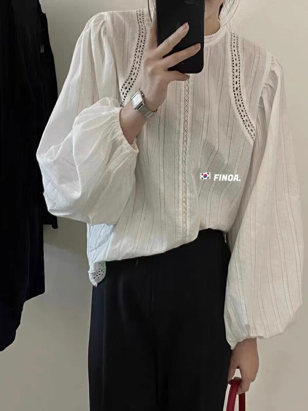 [FINOA] Korean commuter simple solid color hollow loose shirt 1333