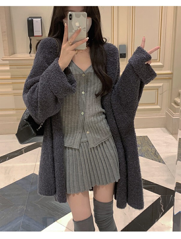 [Yi Xun] Long-sleeved knitted cardigan + slim high-waisted a-line pleated skirt suit 0431# HYY