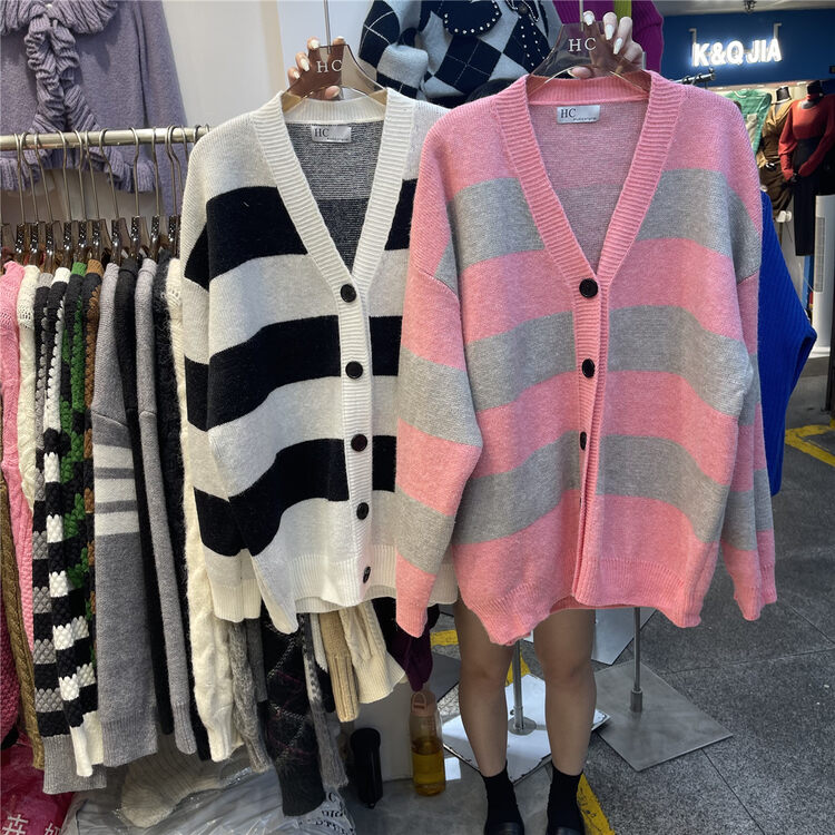[Korean C Home] Casual V-Neck Striped Warm Sweater 0832# PCZ