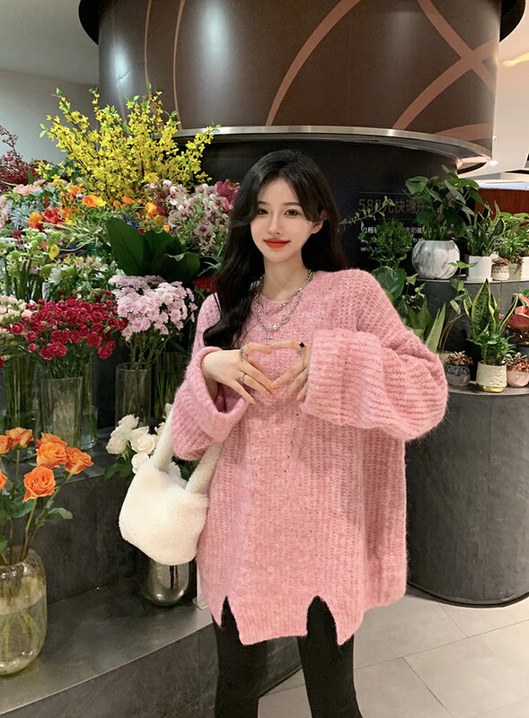 [Y.JIA] Loose irregular ripped round neck sweater 666-1