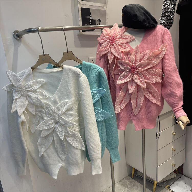 【Korean C Home】Heavy craftsmanship sweet big flower pullover warm sweater 22049# PCZ