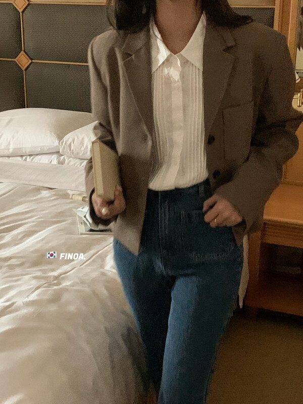 [FINOA] Commuter retro buttoned short suit with thin texture 1336