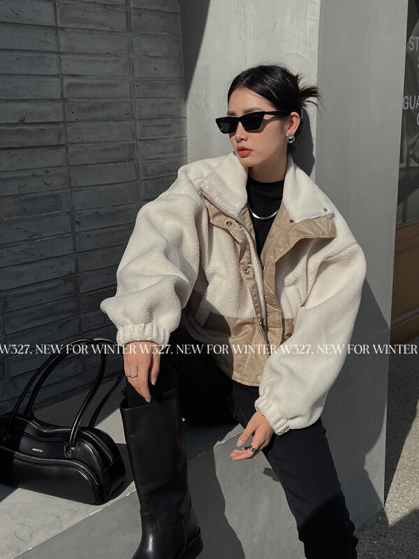 【W327.】Korean style stitching windproof woven fabric stand collar lamb velvet short coat 93251# CQW