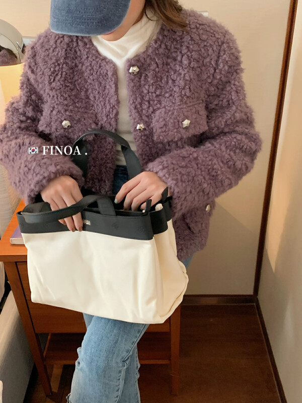 【FINOA】Korean style feminine style plush small fragrant style round neck short coat 10857