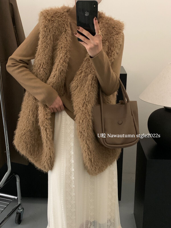 [U grain] Korean version of the faux fur loose fur vest 1050
